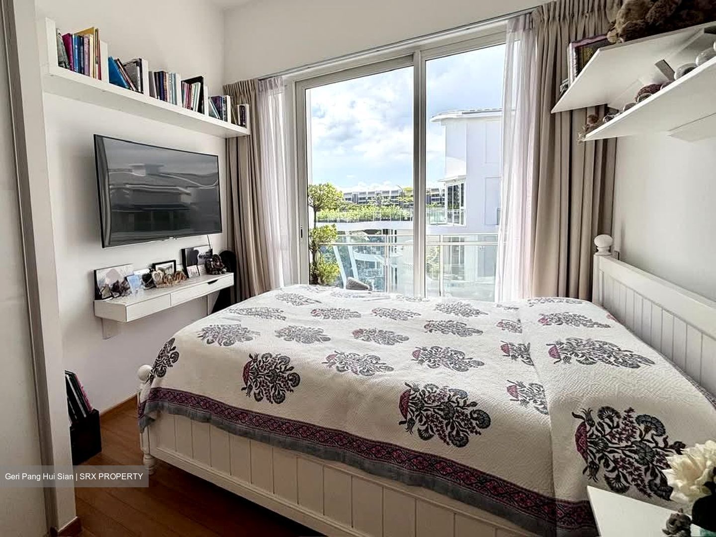 Turquoise (D4), Condominium #526225861